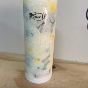 vela tuti blanca, verde y amarillo.